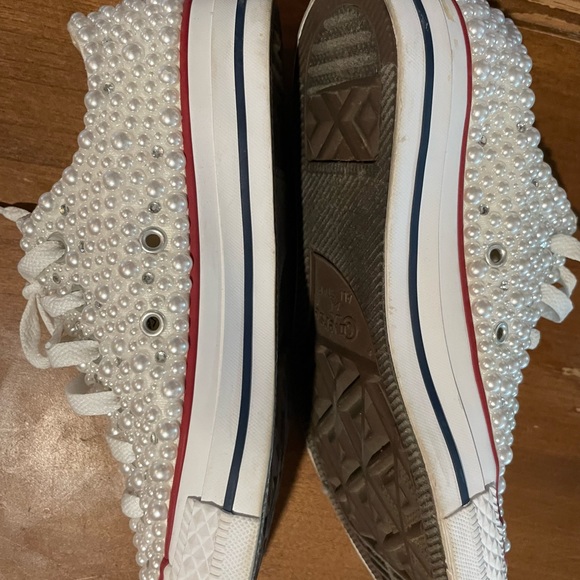 Custom jeweled size 7.5 womens Converse - Picture 5 of 5